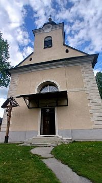 priečelie kostola