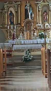 hlavný oltár