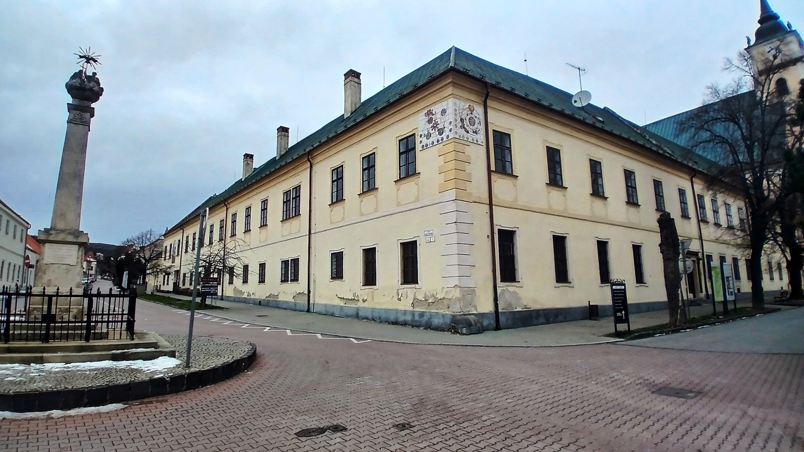 Svätý Jur - Piaristický kláštor