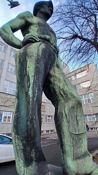 socha Horník