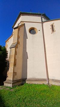 oporný múr
