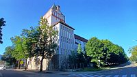 gymnázium