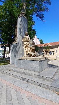 pamätník pôvodné nazvaný Sloboda slovenského národa