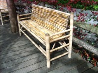 lavička z bambusu
