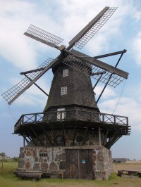 Švédsko - veterný mlyn Bracke Mölle