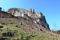 hrad Lednica a Lednické bradlo