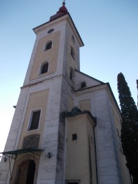 veža s troma zvonmi