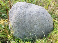 zdobený kameň