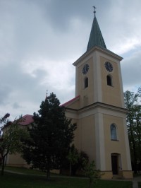 kostol v obci