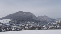 Hora Hradová, Tisovec a v pozadí Kášter. 