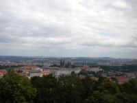 Pohledy z Petřínské rozhledny na Prahu.