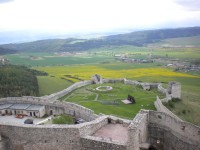 Pohled na dolní část hradu.