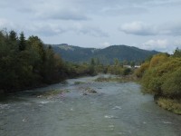Klubina - pohled z tohoto mostu na řeku Bystrica