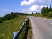 Vrcholové partie silnice L. Mikuláš - Zuberec