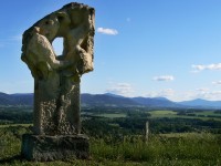 Monument v přírodní galerii - Koňákov