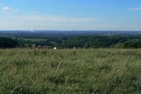 Pohled na aglomerace dolů ČSM, Darkova a vzdálené Elektrárny Dětmarovice