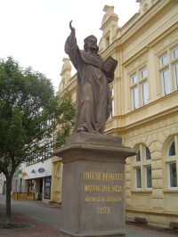 Jičín - památník Mistra Jana Husa