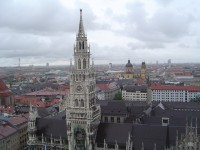 München - pohled na radnici z věže kostela sv. Petra
