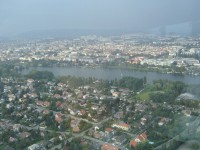 Donauturm - výhled z otáčivé kavárny