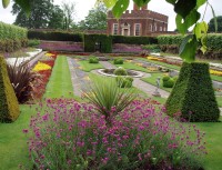 Hampton Court palace - zahrady