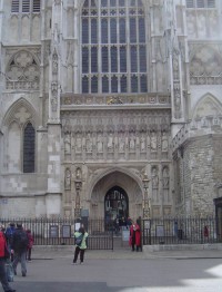 Westminster Abbey - před vchodem