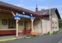 Rovensko pod Troskami - železniční stanice