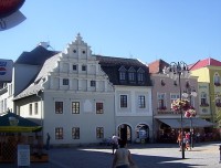 Bruntál-náměstí s renesančním Gabrielovým domem-Foto:Ulrych Mir.