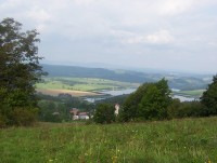 Roudno a přehradní nádrž Slezská Harta z cesty na vrchol sopky-Foto:Ulrych Mir.