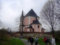 Stará Voda-kostel z cesty ke studánce-Foto:Ulrych Mir.