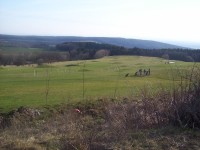 Nízký Jeseník-golfové hřiště na svahu Jedové a poslední Jesenické svahy k Hané-Foto:Ulrych Mir.