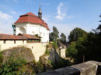 Hrad Valdštejn-kaple sv. Jana Nepomuckého