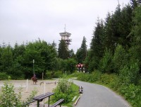 Radíkov-telekomunikační věž a letní tábor v sedle-Foto:Ulrych Mir.