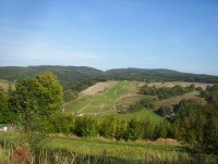 Hlubočky-ves-Ski areál od Posluchova-Foto:Ulrych Mir.