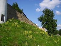 Žumberk(Žár)- jižní hradby