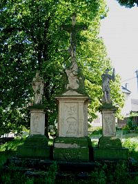Bílá Lhota-Řimice-sousoší Ukřižování Krista z r. 1841 se sochami sv. Jana a sv. Floriána (2010)