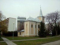 Olomouc-Nová Ulice-farní kostel Panny Marie Pomocné a vodojem-Foto:Ulrych Mir.