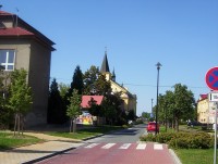 Olomouc-Holice-náves Svobody s kostelem sv.Urbana-Foto:Ulrych Mir.