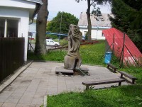 Ondrášov-socha u přivedeného pramene kyselky-Foto:Ulrych Mir.