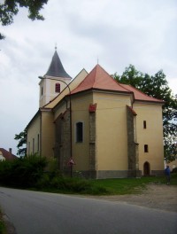 Hroby-kostel Nanebevzetí Panny Marie-Foto:Ulrych Mir.