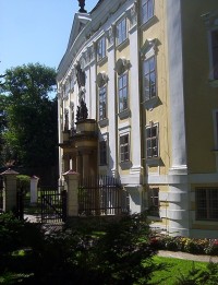 Bruntál-zámek-hlavní průčelí z parku od východu-Foto:Ulrych Mir.