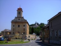 Úsov-hrad a kostel z náměstí od západu-Foto:Ulrych Mir.