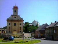 Úsov-zámek a kostel z náměstí-Foto:Ulrych Mir.