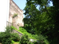Úsov-hradní příkop a hradby na východě-Foto:Ulrych Mir.