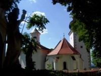 Radenín-kostel sv.Markety a kale sv.Barbory-Foto:Ulrych Mir.