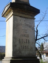 Hlubočky-Posluchov-kříž z roku 1891 před kaplí Nejsvětější Trojice z let 1891-92-detail-Foto:Ulrych Mir.