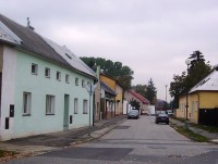 Černovír-Petřkova ulice od kapličky k ZŠ-Foto:Ulrych Mir.