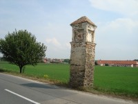 Topolany-boží muka z pol.18.stol. u silnice do Ústína a Topolany-Foto:Ulrych Mir.