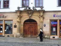 Olomouc-Horní náměstí-Petrášův palác z pol.16.stol.-portál-Foto:Ulrych Mir.