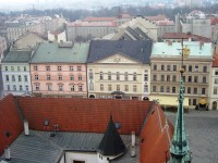 Olomouc-Horní náměstí-pohled z radniční věže na Moravské divadlo a Okresní soud-Foto:Ulrych Mir.