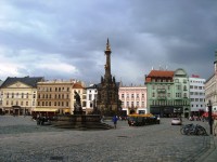 Olomouc-Horní náměstí-Sousoší Nejsvětější Trojice a Herkulova kašna-Foto:Ulrych Mir.
